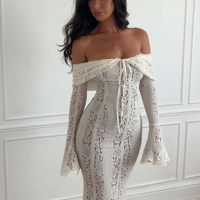 Faith™- Off Shoulder Maxikjole