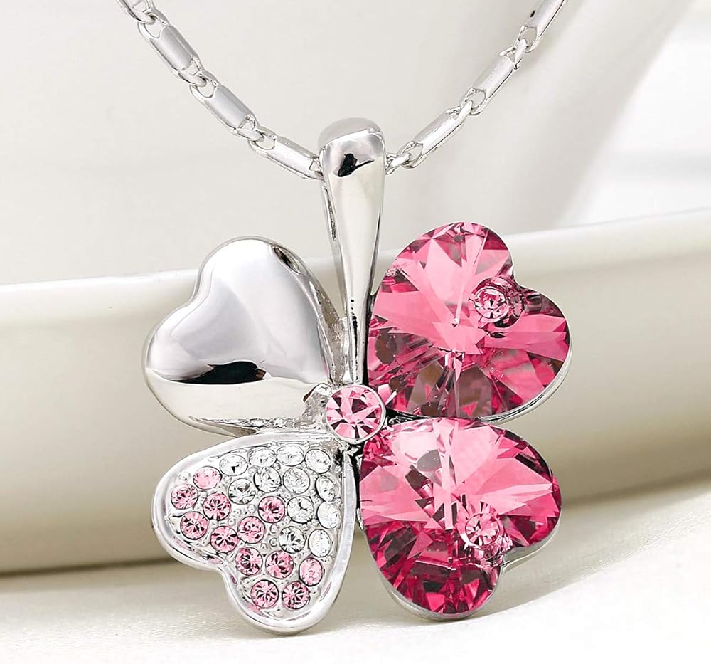 Clover Necklace in Metal | Sammen mot brystkreft