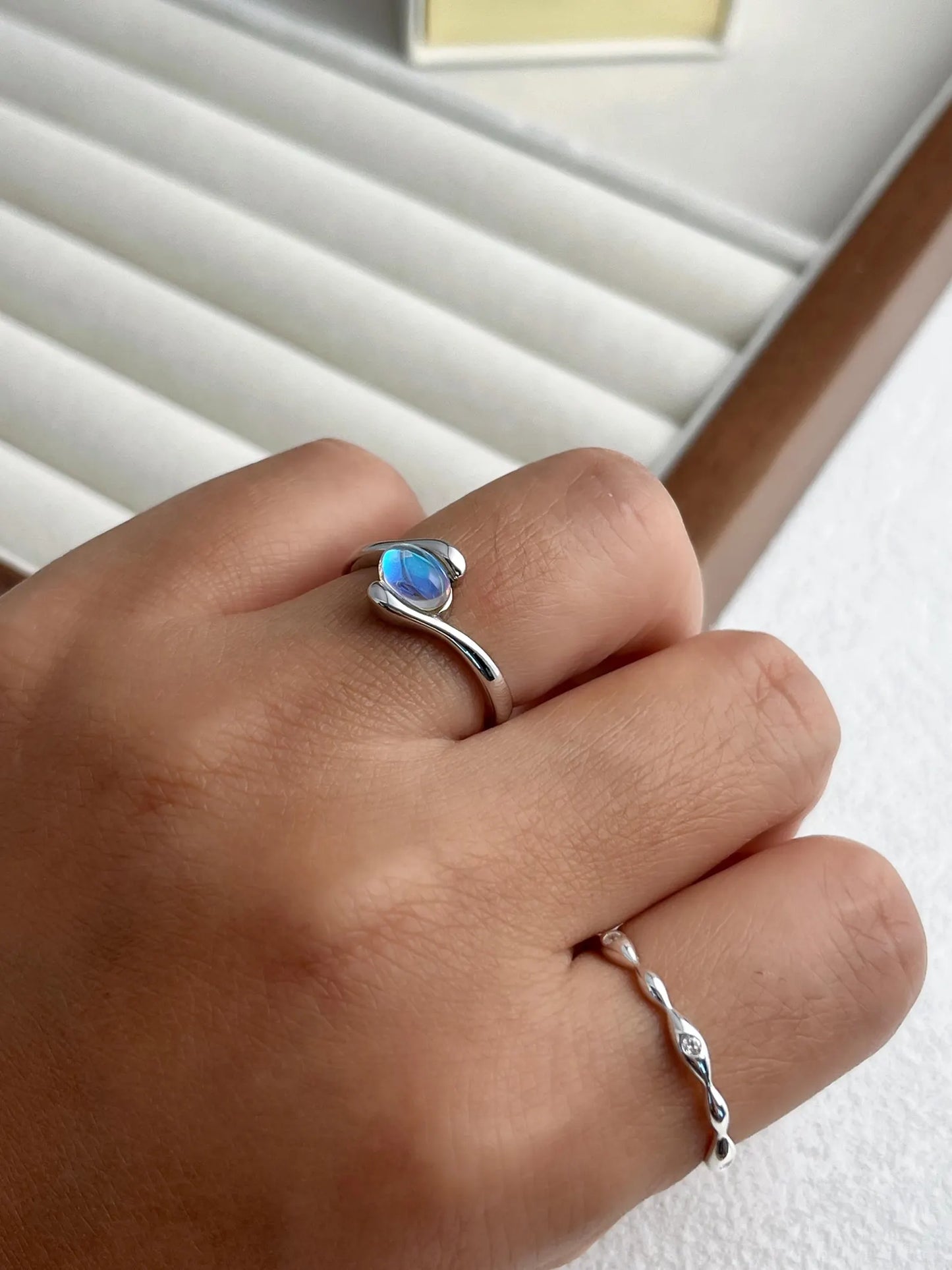 Elegant glitrende ring | Sammen mot diabetes