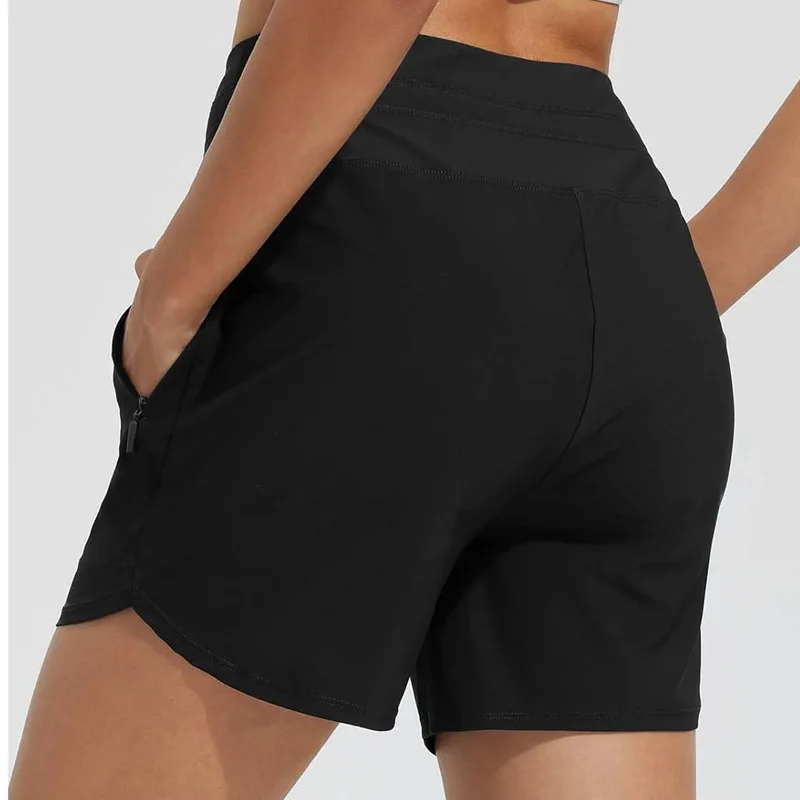 Nika™ - 2-i-1 sportsshorts